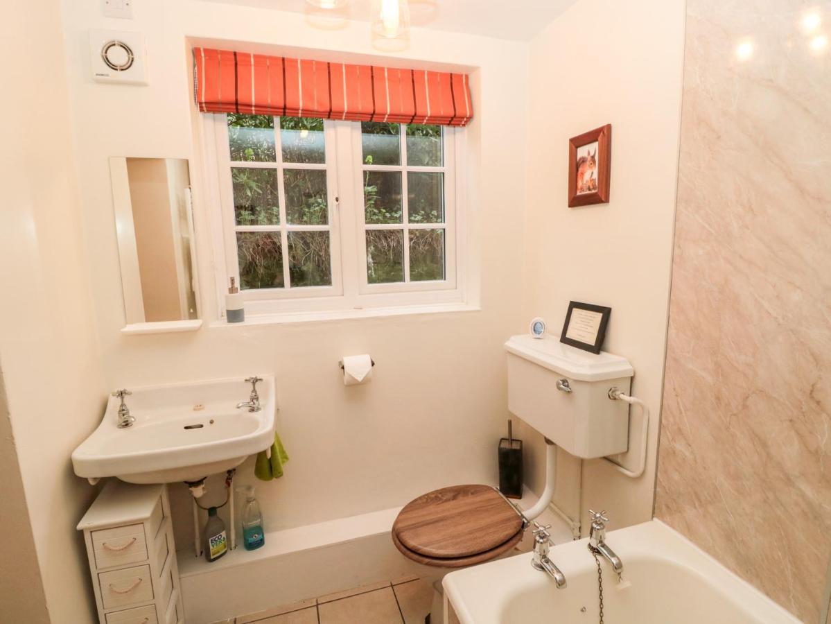 2 Redeswood Cottages ベリングハム エクステリア 写真